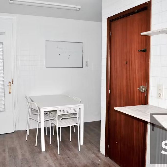 Calle Doctor Moliner, Valencia, Valencian Community 46010 - Foto 1