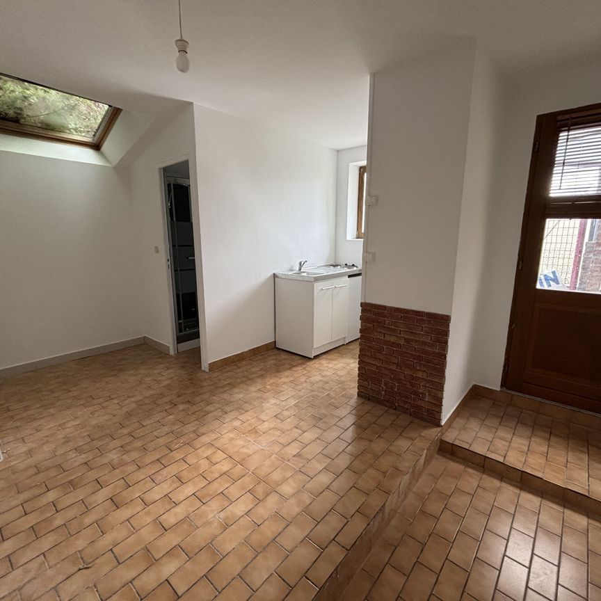 Location Appartement 2 pièces 28m² AMIENS 80000 - Photo 1