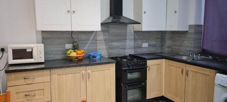 4 Bed Detached House, Blagden St, S2 - Photo 2