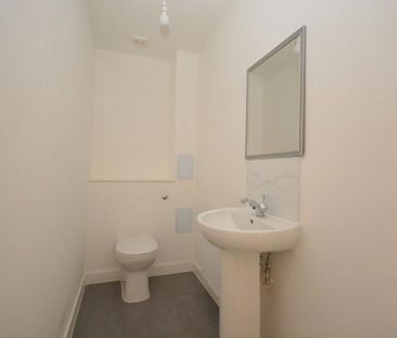 4 bedroom house to rent - Photo 6