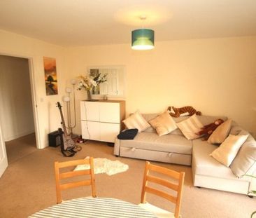 Dunmowe Way, Fulbourn, Cambridge £1,400 pcm ⓘ The monthly or weekly... - Photo 1