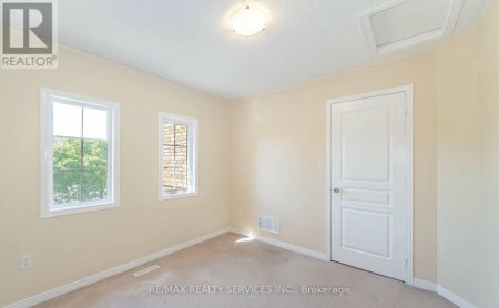 5616 MARGARITA CRESCENT - Photo 2