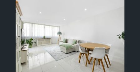 NEAT AND TIDY - Photo 2