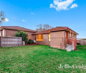 3/15 Lambourn Road, Watsonia - Photo 4