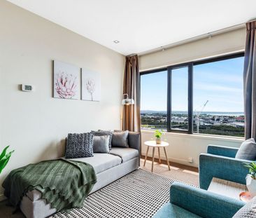 Fully Furnished, 2 Double bedrooms *carpark not included* - Photo 4