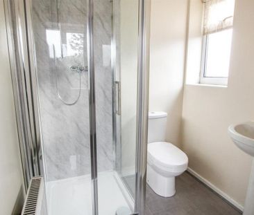 3 bedroom detached house to rent - Photo 6