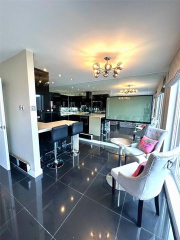 1 bedroom apartment to rent - Photo 2