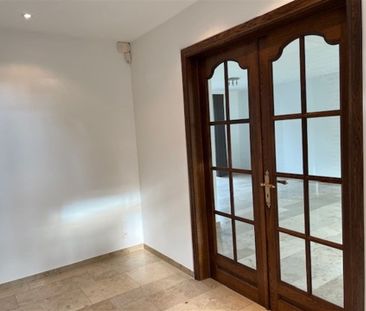Villa - Photo 5