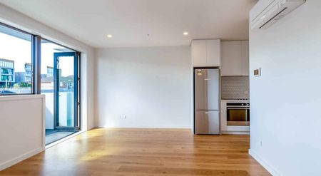 A Near New One Bedroom + Study in The Ridge - Photo 4