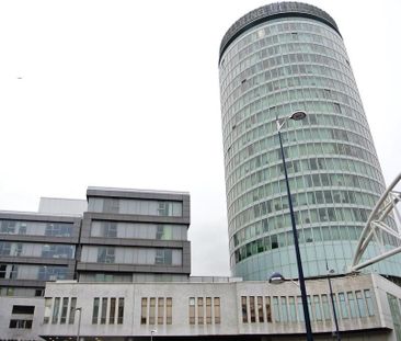 Studio to rent - Photo 6