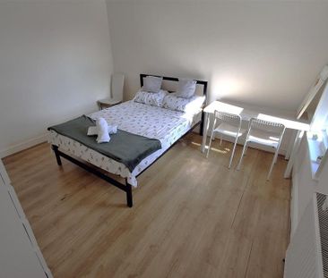 6 bedroom house share to rent - Photo 4