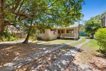 PERFECT COASTAL LIVING - Photo 2