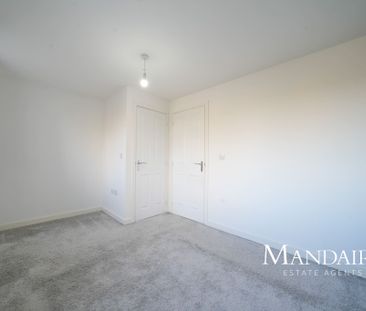 Icarus Way, Cardea, Peterborough - Photo 4