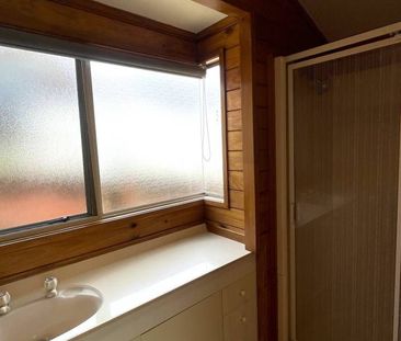 3 Bedrooms in Botany Downs - Photo 5