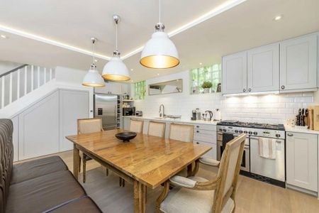 3 bedroom detached house to rent - Photo 3