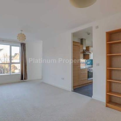 2 bedroom property to rent in Cambridge - Photo 1