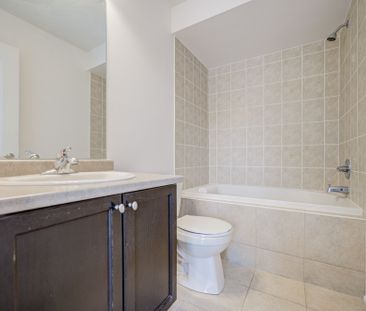 For Lease - 5259 Major Mackenzie Drive, Markham, Ontario - Photo 5