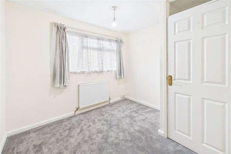 Winscombe, Bracknell, Berkshire, RG12 - Photo 5