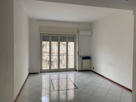 Trilocale viale Michelangelo 35, Vomero, Napoli - Photo 2