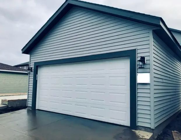 Brand New Oversized Double Garage for Rent in Edmonton! Parking OR Storage! | 12943 119 Avenue Northwest, Edmonton - Photo 1