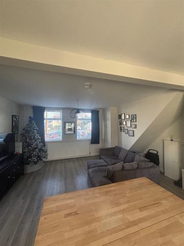 Valley Road, Wirral - Photo 3