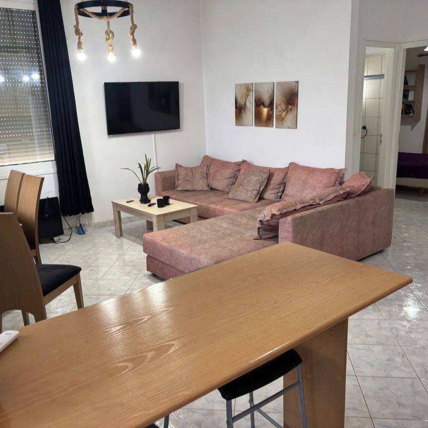 Διαμέρισμα για ενοικίαση - Ανθηδώνος, - Photo 1