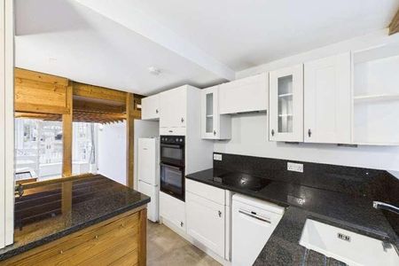 Guards Club Road, Maidenhead, Berkshire, SL6 - Photo 2