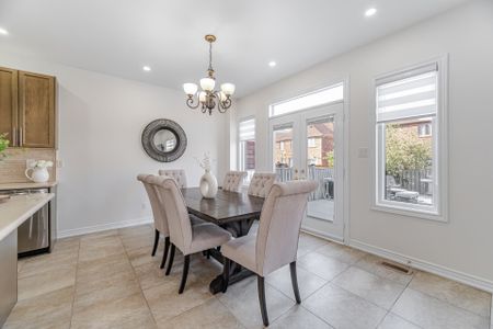 For Lease - 5 Freedom Oaks Trail Unit# Upper, Brampton, Ontario - Photo 4