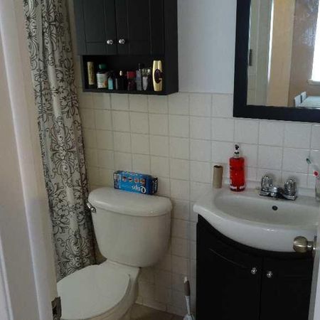 1 1/2 à louer - Photo 4