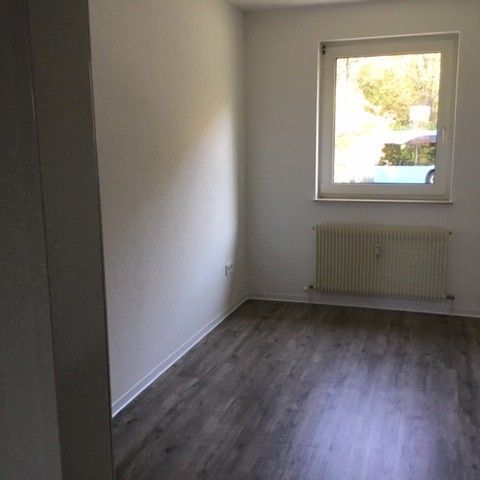 Individuelle 3-Zimmer-Wohnung mit Balkon sucht Mieter - Foto 1