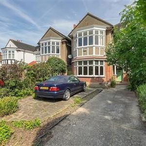 Woodbourne Avenue, SW16 - Photo 1