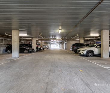 Modern Apartment Living in Prime Epping Location - Photo 6