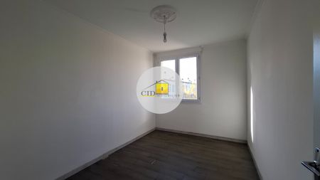 Location Appartement 4 pièces 64m² ST PRIEST 69800 - Photo 4