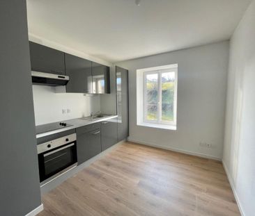Location Appartement 2 pièces 31m² VIRE NORMANDIE 14500 - Photo 2
