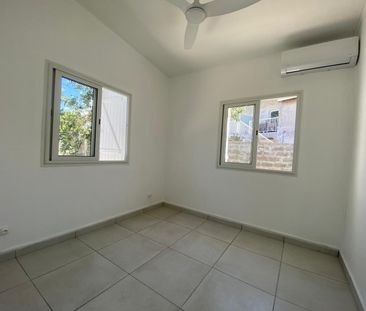 Location Maison 4 pièces 84m² LES ABYMES 97139 - Photo 5