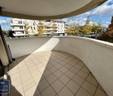 Location Appartement 3 pièces 74m² CAEN 14000 - Photo 5