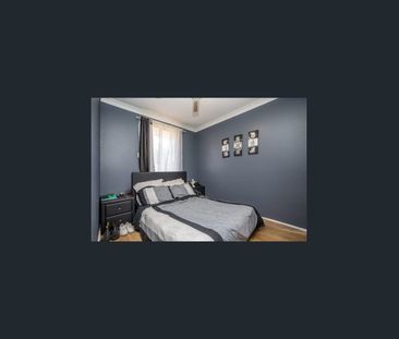 28 Windarra Way, Armadale, WA 6112 - Photo 2