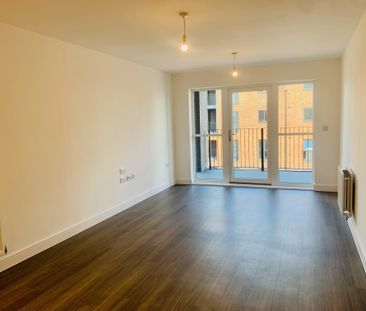 Rixson Road Ebbsfleet Valley - Photo 4