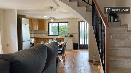 2 room luxury Apartment for rent in Daimús, Spain - Photo 5