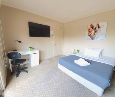 Room 7 (Non Ensuite) - Photo 4