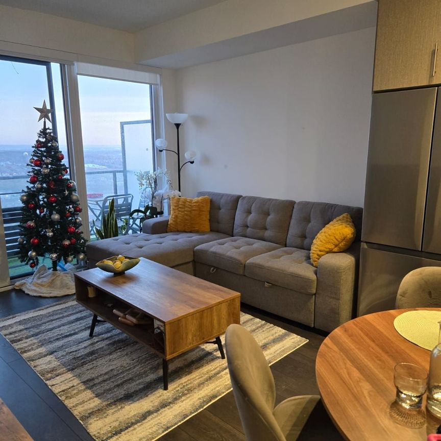 For Lease - 105 Oneida Crescent Unit# 2804, Richmond Hill, Ontario - Photo 1