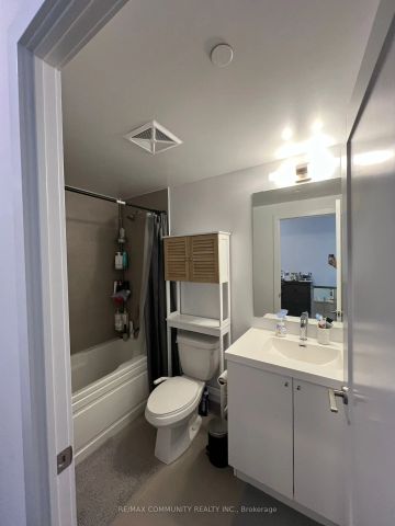 2550 Simcoe Street N #2402 - Photo 4