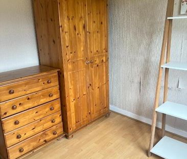 16 Peters Place, Newry, BT35 8EE - Photo 3
