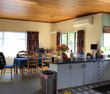 Lovely Family Home - Photo 3