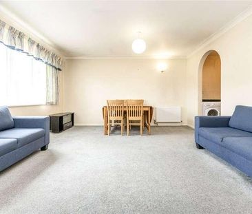 Cherry Court, Uxbridge Road, Pinner, HA5 - Photo 5
