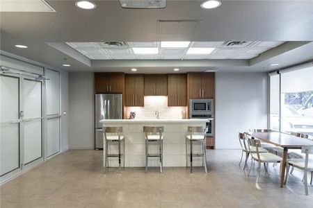 For Lease - 1029 King Street Unit# 1020, Toronto, Ontario - Photo 3