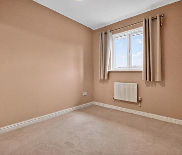 4 bedroom detached house to rent - Photo 6