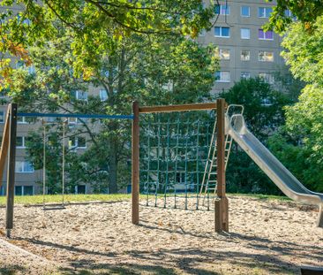 3-Raum-Wohnung mit Balkon und einen Spielplatz im Wohnumfeld - Photo 3