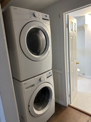 For Lease - 22 Hazelglen Court, Brampton, Ontario - Photo 1