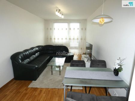 Pronájem bytu 2+kk 48 m2 - Fotografie 3